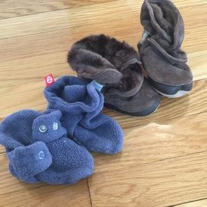 Baby boots size 12months- two pairs